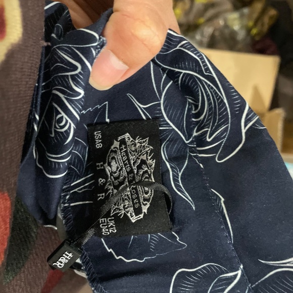 Hearts & Roses Navy size 8 dress - Picture 3 of 3